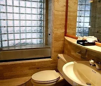 **** Lejlighedshotel Travelers Suites Gold Bogotá Colombia